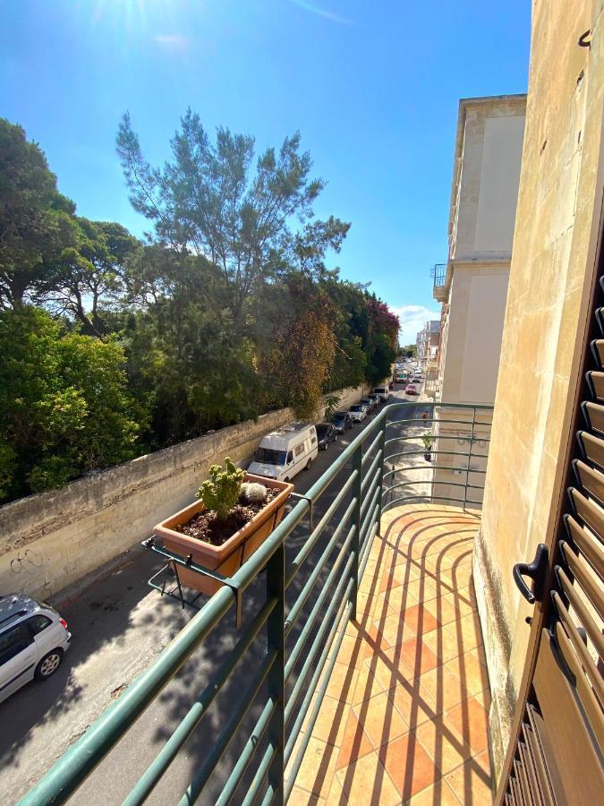Casa Chiara, Roof Terrace, 100M To The Historical Center Lecce Exterior foto