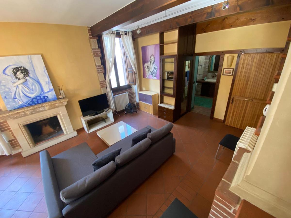 Casa Chiara, Roof Terrace, 100M To The Historical Center Lecce Exterior foto